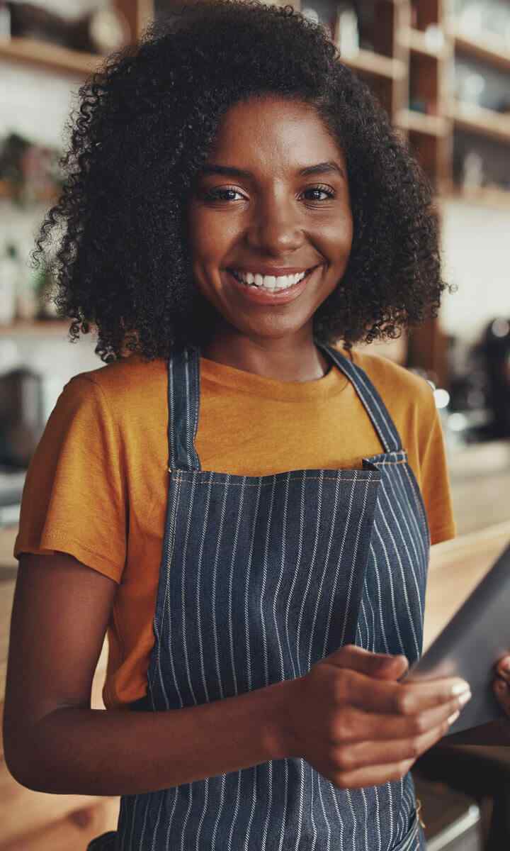 https://www.barquillass.com/wp-content/uploads/2021/03/team_02-1.jpg